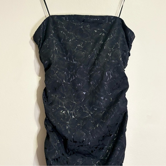 Dynamite Strapless Black Floral Pattern w Sheen Ruched Bodycon Party Dress NWT - Picture 3 of 16